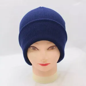 Bonnet en tricot de couleur unie pour femmes et hommes, bonnet d'hiver chaud et tendance.
