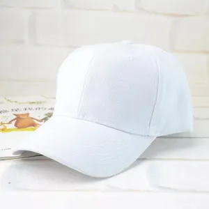 Casquette de baseball en coton blanc pour homme et femme, style classique de chapeau de soleil.
