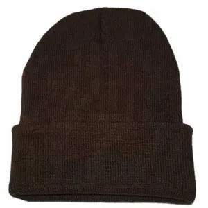 Vue de detail du bonnet tricot marron uni, accessoire chaud et confortable pour hommes et femmes.