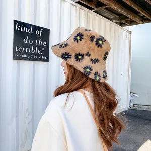 Fuzzy bucket hat for women cute winter plush daisy floral warm fisherman cap stylish hat