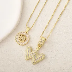 Collar con colgante de letra W de latón bañado en oro y circonitas, joyería de moda.