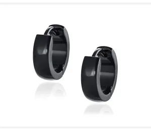 Zwarte roestvrijstalen oorringen voor heren en dames, minimalistische mode-accessoires.