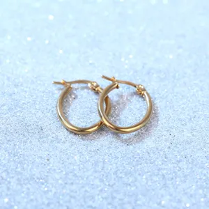 Classic gold hoop earrings in stainless steel with shiny finish, perfect for daily wear.