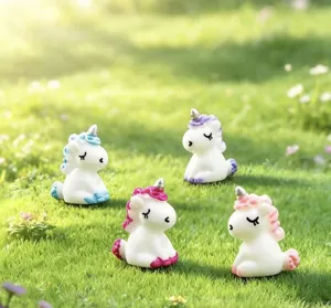 Resin unicorn figurine detail, cute micro landscape decoration for desktop and moss gardens.