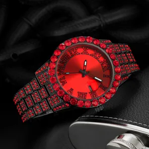 Montre hip hop luxueuse en strass rouges pour hommes et femmes avec cadran chiffres romains.