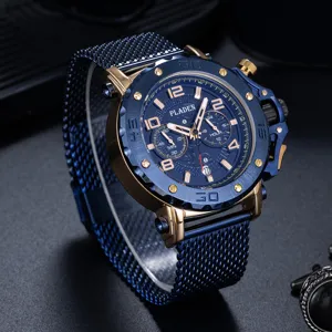 Montre quartz homme PLADEN avec grand cadran bleu lunette dorée et bracelet en maille.