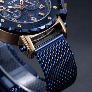 Montre quartz homme PLADEN avec chronographe, affichage de la date et bracelet en maille bleue.