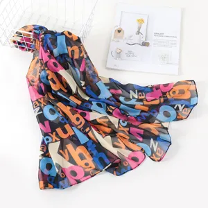 Bunter buchstaben druck chiffon schal langer umhang damen fruhling sommer strand tuch.