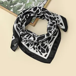 Fashion Women Leopard Print Square Scarf Satin Polyester Retro Geometric Pattern Neck Scarf Trendy Printed Bandana Head Wrap