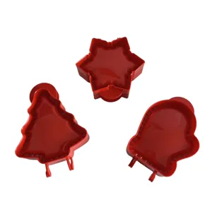 Christmas tree snowflake mitten plastic pie cookie molds for baking pastry tools set