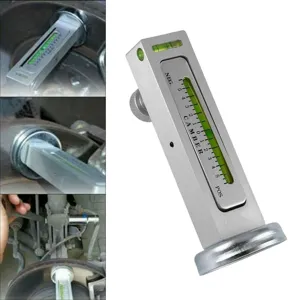 Magnetisches Sturzmessgerät Detailansicht Radnabenvermessung mit präziser Wasserwaage.