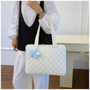 Korean quilted 14-inch laptop bag with a cute star pendant for women daily commute