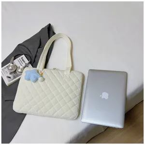 Korean style quilted laptop bag for women, 14-inch protective sleeve with star pendant.