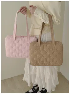 Sac a ordinateur matelasse brode de noeuds style Coreen, sac cabas 14 pouces rose et kaki.