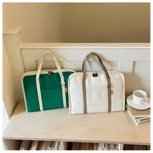 Borsa per laptop in tela 14 pollici stile coreano estetica borsa a mano casual ed elegante.