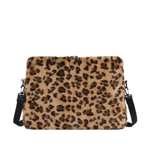 Borsa per laptop stampa leopardato soffice tracolla donna, custodia tablet peluche 11 13 15 pollici