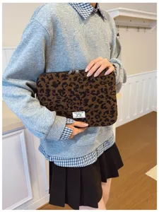 Koreanische Leopardenmuster Laptoptasche für 11 13 15 Zoll Tablet Aufbewahrung im Alltag.