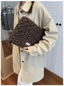 Leo Print Laptoptasche 13 15 Zoll Tablet Huelle aesthetische Laptoptasche fuer Damen