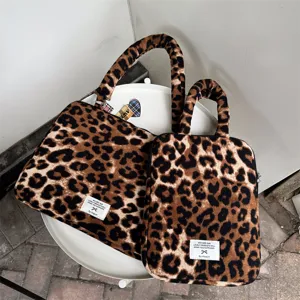 Borsa porta pc peluche leopardato 13 15 pollici custodia tablet carina moda estetica chic
