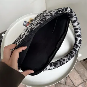 Custodia per laptop con stampa leopardata borsa soffice per tablet alla moda per donna