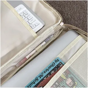 Bolsa organizador funda para portátil beige compartimentos múltiples tableta minimalista.