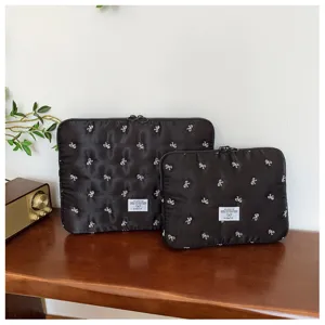 Korean ins style bow embroidered laptop sleeve, portable padded inner bag for women.