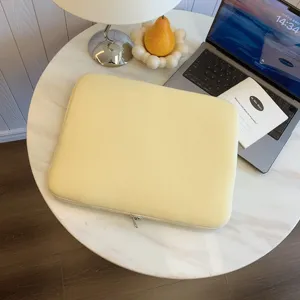 Einfarbige Laptoptasche Schutzhülle für 13 Zoll Laptop Notebook minimalistischer Stil ästhetisch