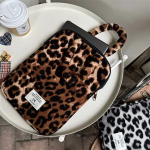 Custodia per laptop leopardata in peluche con pratica maniglia per tablet borsa di stoccaggio