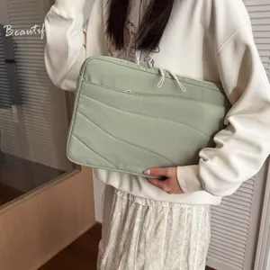 Green quilted laptop sleeve shockproof protective case for tablet and notebook computer