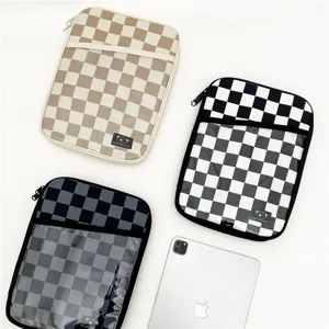 Korean Style Checkerboard Plush Anti Shock IPad Sleeve Protective Case Waterproof Nylon Tablet Storage Bag
