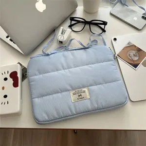 Funda para portátil de 14 pulgadas a rayas azules con lazo, bolsa acolchada estética para tablet.