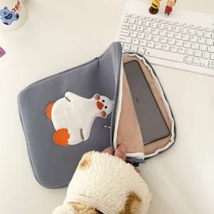 Cute duck embroidered iPad sleeve fleece tablet protective case for 11 inch apple pad.