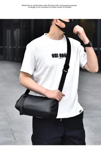 Sac bandoulière cylindrique noir pour homme, sac porté épaule streetwear décontracté, multifonction.
