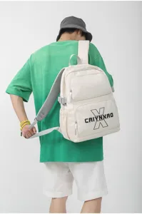Casual studenten rugzak detail, lichte nylon schooltas voorzien van een ruim voorvak.