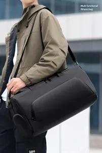Men's large capacity waterproof fitness travel shoulder bag with wet dry separation