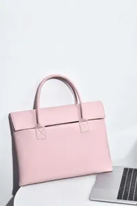 Rosa Business Aktentasche Detailansicht, elegantes minimalistisches Design für Büro und Alltag.