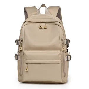Minimalistiki beige casual sakidio platis megali xoritikotita gia to scholeio eikona