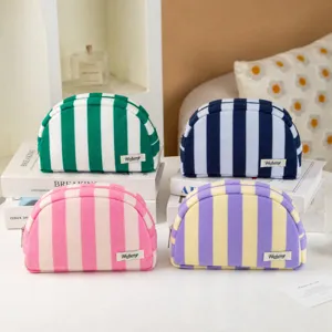 Niedliche gestreifte Kosmetiktasche tragbare Reise Make-up Tasche für Damen und Mädchen