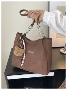 Borsa shopper marrone in velluto a coste con catena, grande borsa a tracolla casual.