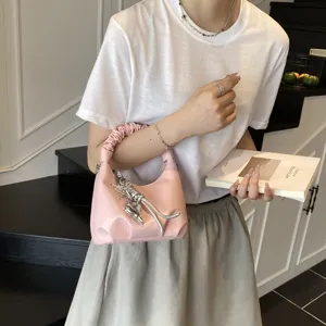 Koreanischer Stil Nische plissierte Handtasche Damen Sommer Dopamin Schultertasche Kette