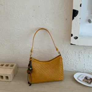 Korean style yellow woven shoulder bag casual chic hobo bag daily commute purse for women.