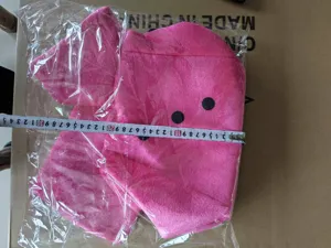 Sombrero de dado de felpa rosa divertido accesorio de fiesta tocado suave para ninos fiesta