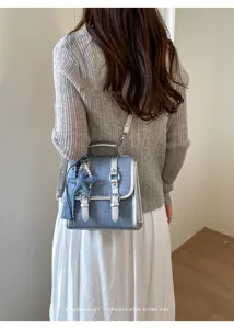 Mini sac à dos rétro en denim pour femme, sac à main polyvalent de rentrée avec quincaillerie.