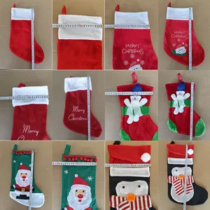 Chaussette de Noël sac cadeau pendentif cheminée décoration de fête assortis