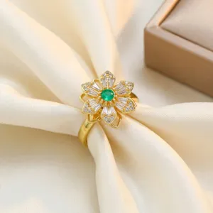 Elegante anello fiore smeraldo con zirconi luminosi per donna, gioiello di moda quotidiano.