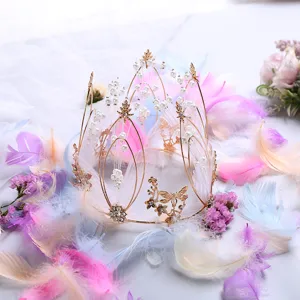 Gold metal pearl crown tiara with colorful feathers for wedding bridal hair accessories.