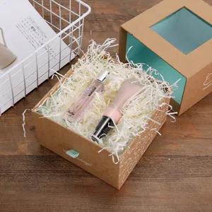 Shredded paper filler for gift boxes, white raffia crinkle paper for packaging and decoration.