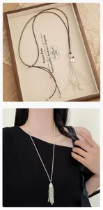 Zarte Perlenquaste lange Pulloverkette mit einzigartigem Design, elegantes Damenaccessoire.