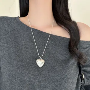 Silver polka dot heart necklace, Korean style ins niche design women long sweater chain.