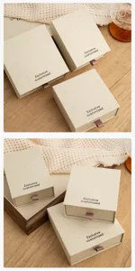 Scatola per gioielli a cassetto in carta riciclata, confezione regalo ecologica per anelli.